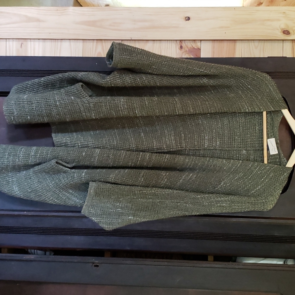 Knit shrug sweater
